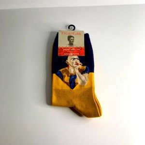 Mustard yellow Frida Kahlo socks - soft, plus, comfortable